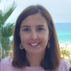 Meet your Posher, Dana